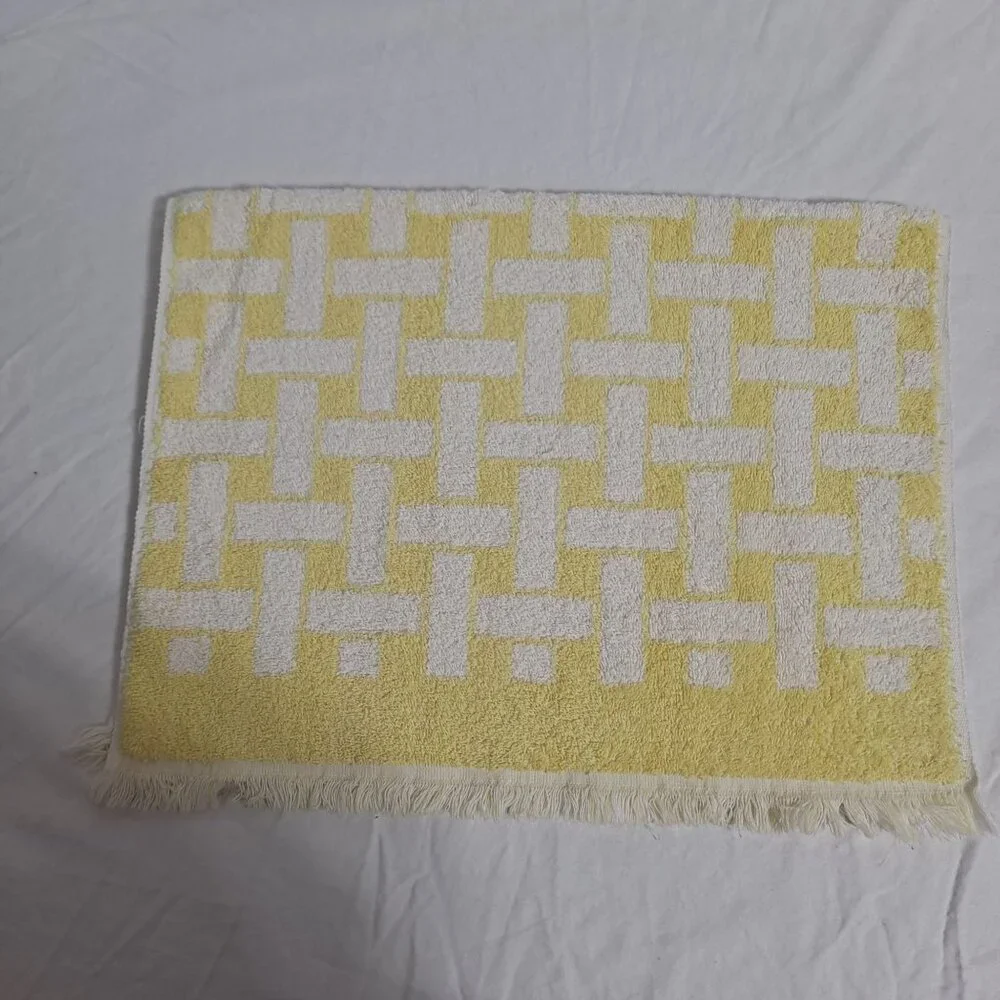 Vintage Utica JP Stevens Bath Hand Towel Washcloth Set Green Retro Soft 60s 70s